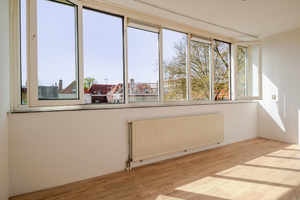 Medium property photo - Houtzagerssingel 120, 2512 XJ Den Haag